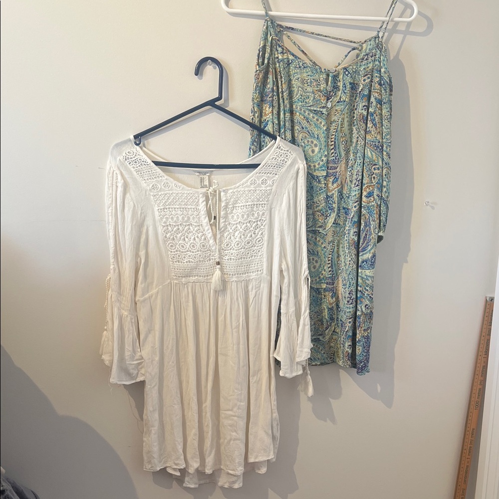 Two summer dresses , FOREVER21 bundle